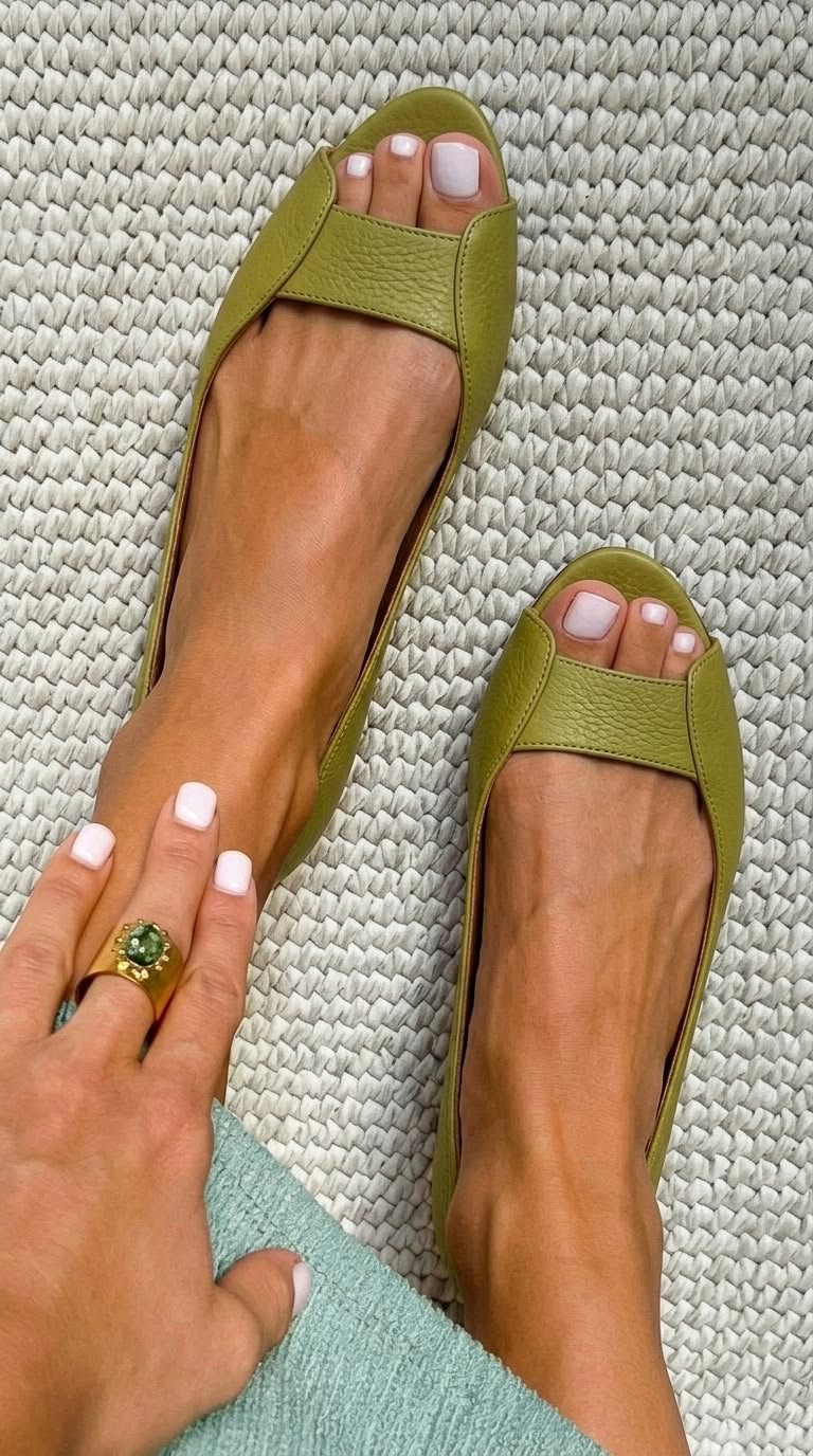 Adelina | Elegante Goldene Komfortsandalen