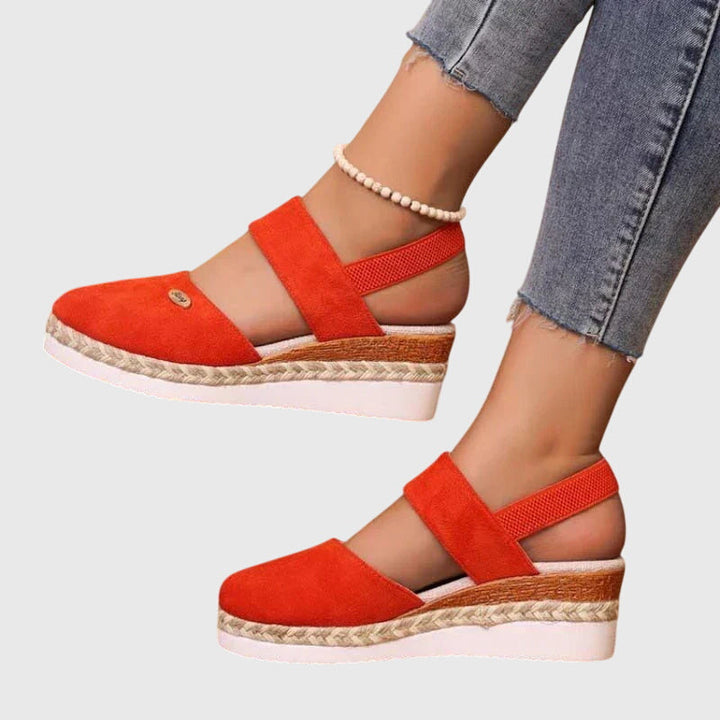 Antonia - Orthopädische Sandalen mit Plattform