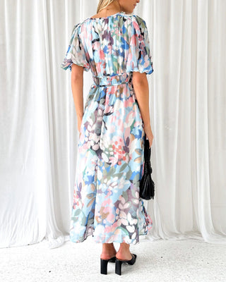 Celine | Feminines Kleid mit Blumenmuster