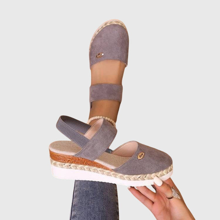 Antonia - Orthopädische Sandalen mit Plattform