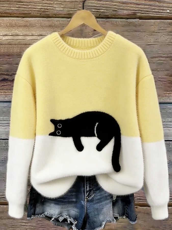 Lotte – Kuscheliger Oversize-Pullover mit Katzenmotiv