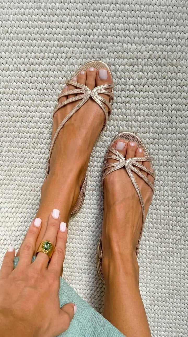 Ginevra | Elegante Goldene Sandalen für den Sommer