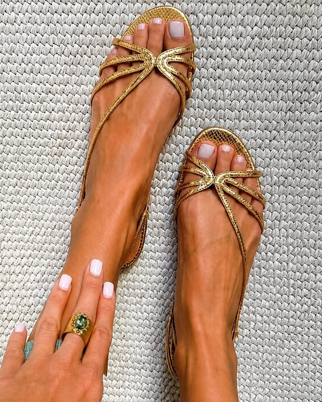 Ginevra | Elegante Goldene Sandalen für den Sommer