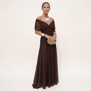 Mirella | Das Maxikleid, das alle Blicke auf sich zieht