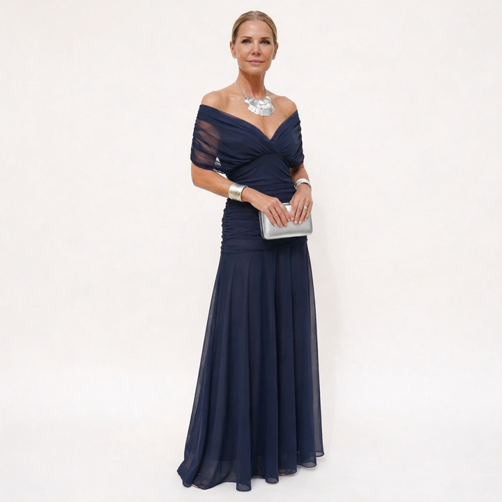 Mirella | Das Maxikleid, das alle Blicke auf sich zieht