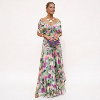 Mirella | Das Maxikleid, das alle Blicke auf sich zieht