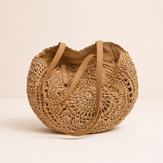 Lola – Runde Musterflecht-Tasche aus Stroh – Cognac