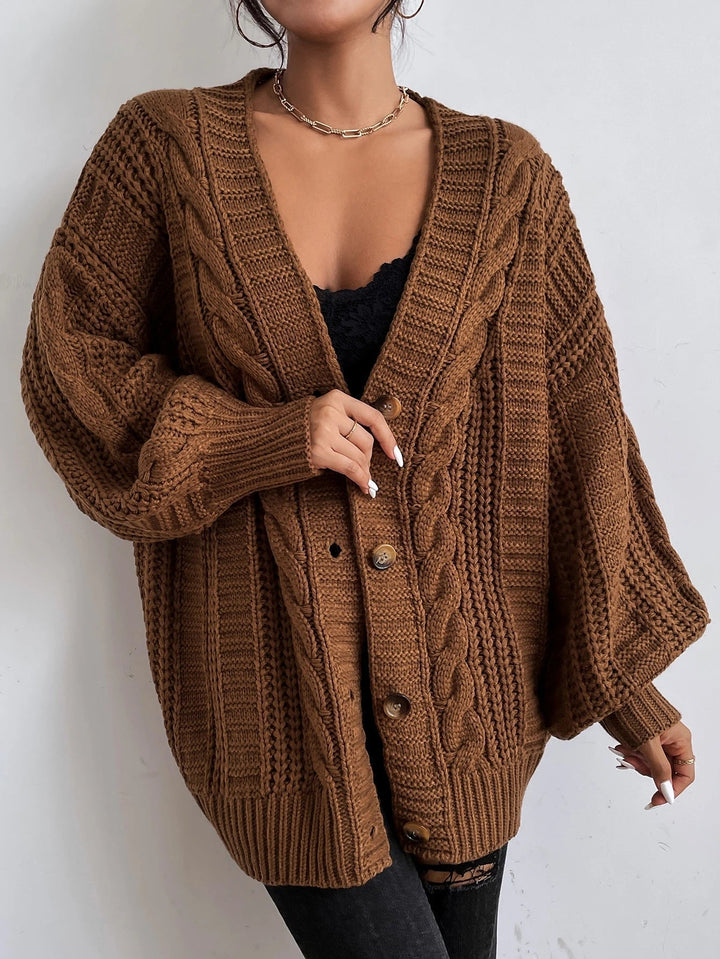 Oversized Zopfmuster-Strickjacke