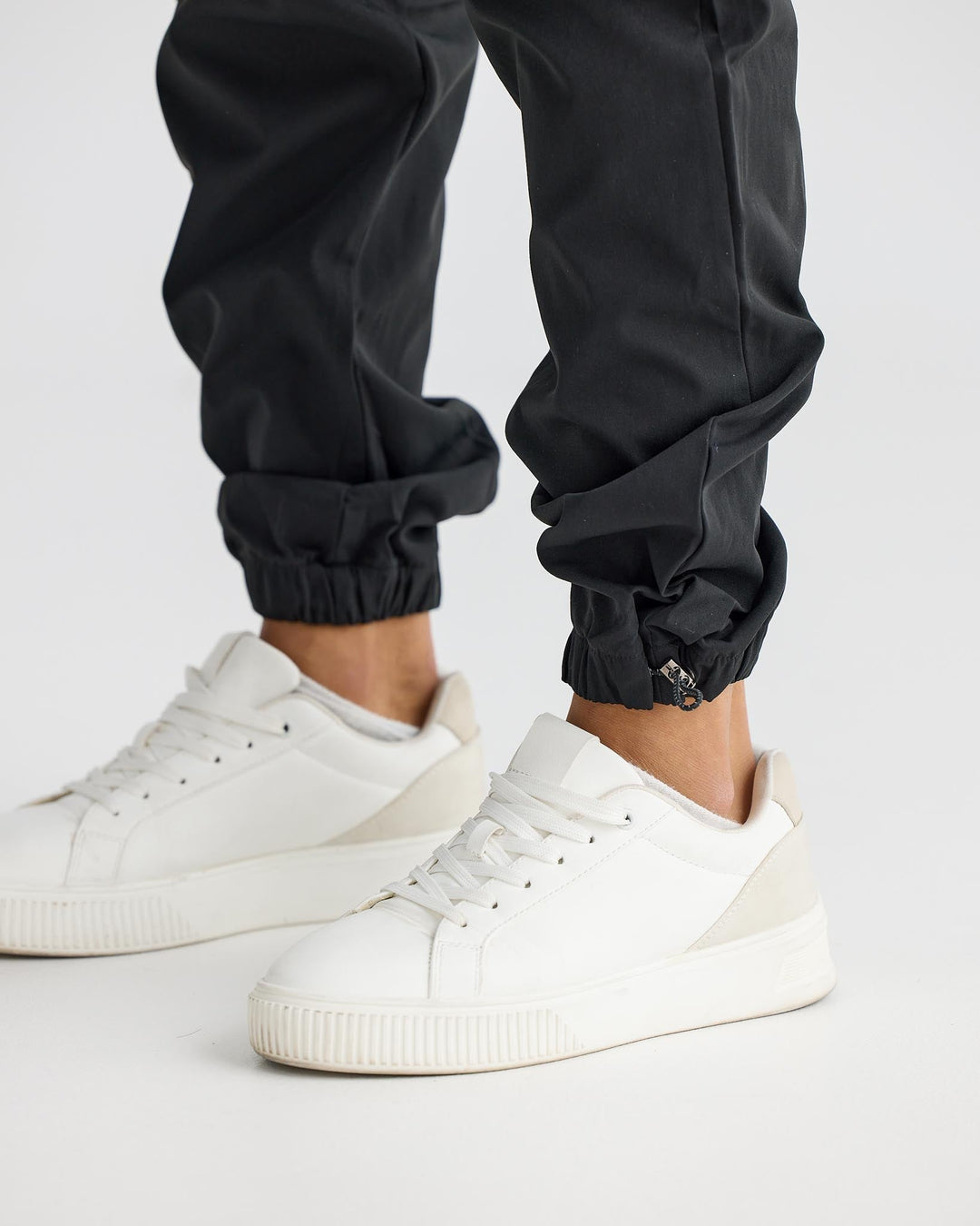 Nael Berlin | Schwarze Cargo-Hose (1 kaufen, 1 GRATIS dazu)