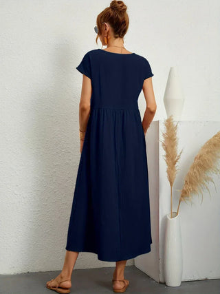 Gabrielle | Fließendes Midi-Kleid zeitloser Eleganz