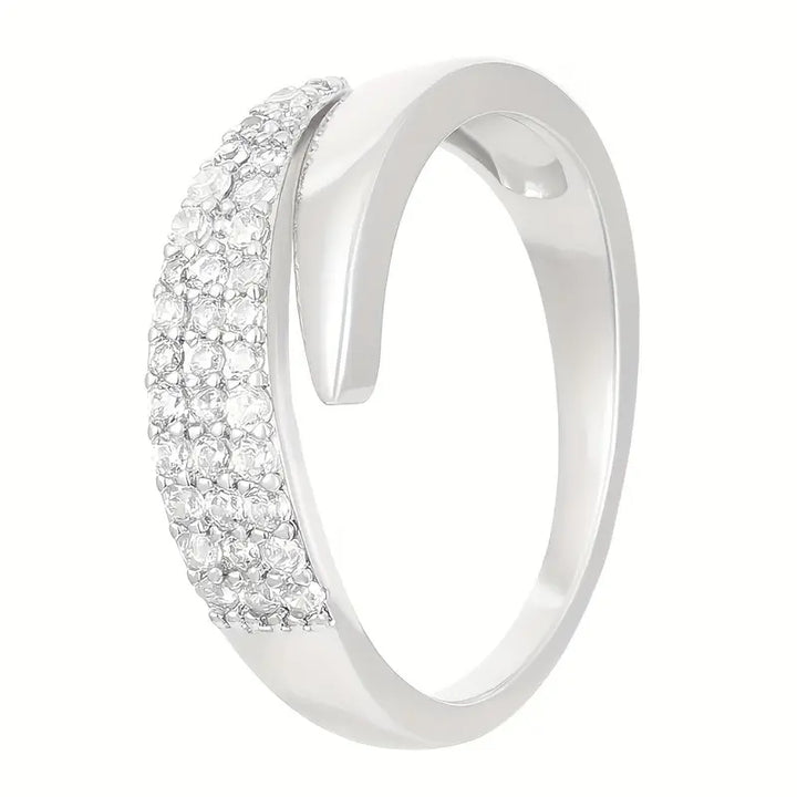 Aurelia | Eleganter Goldring mit funkelnden Steinen