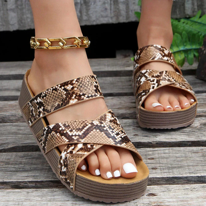 Nikki Modische Orthopädische Sandalen