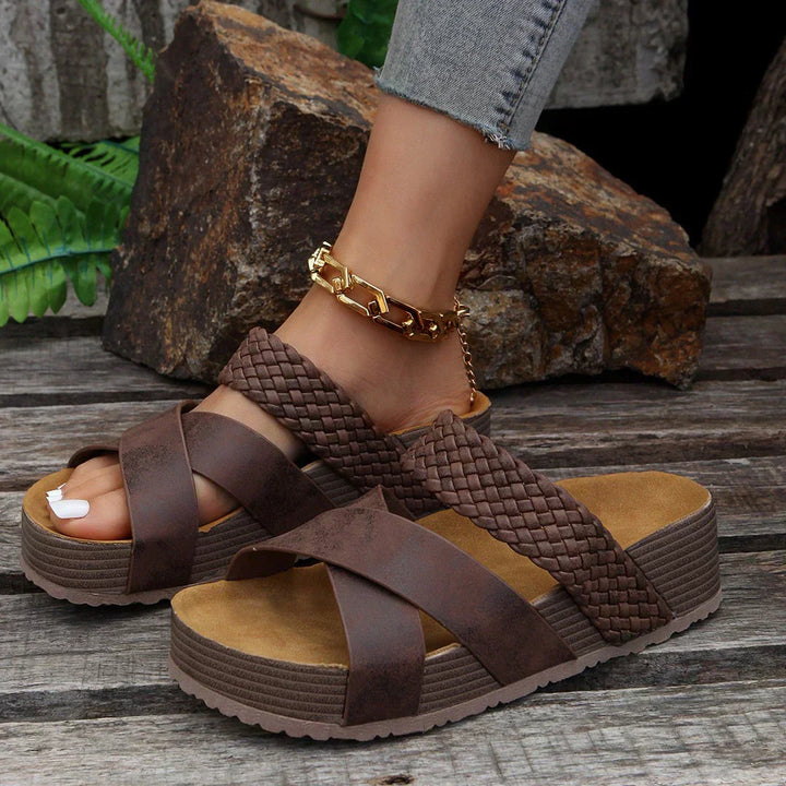 Nikki Modische Orthopädische Sandalen
