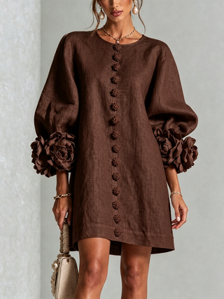 Blumen-Minikleid mit Knopfleiste und auffälligen Blüten-Manschetten
