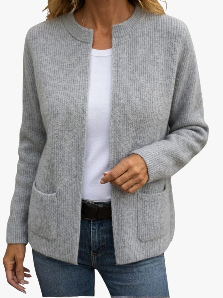 Colette | Warme Strickjacke mit Reißverschluss und Taschen