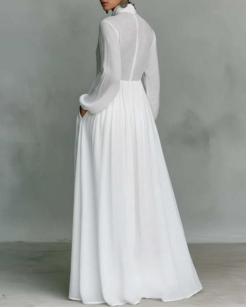 Celina – Maxikleid mit Knöpfen und Fließender Linie