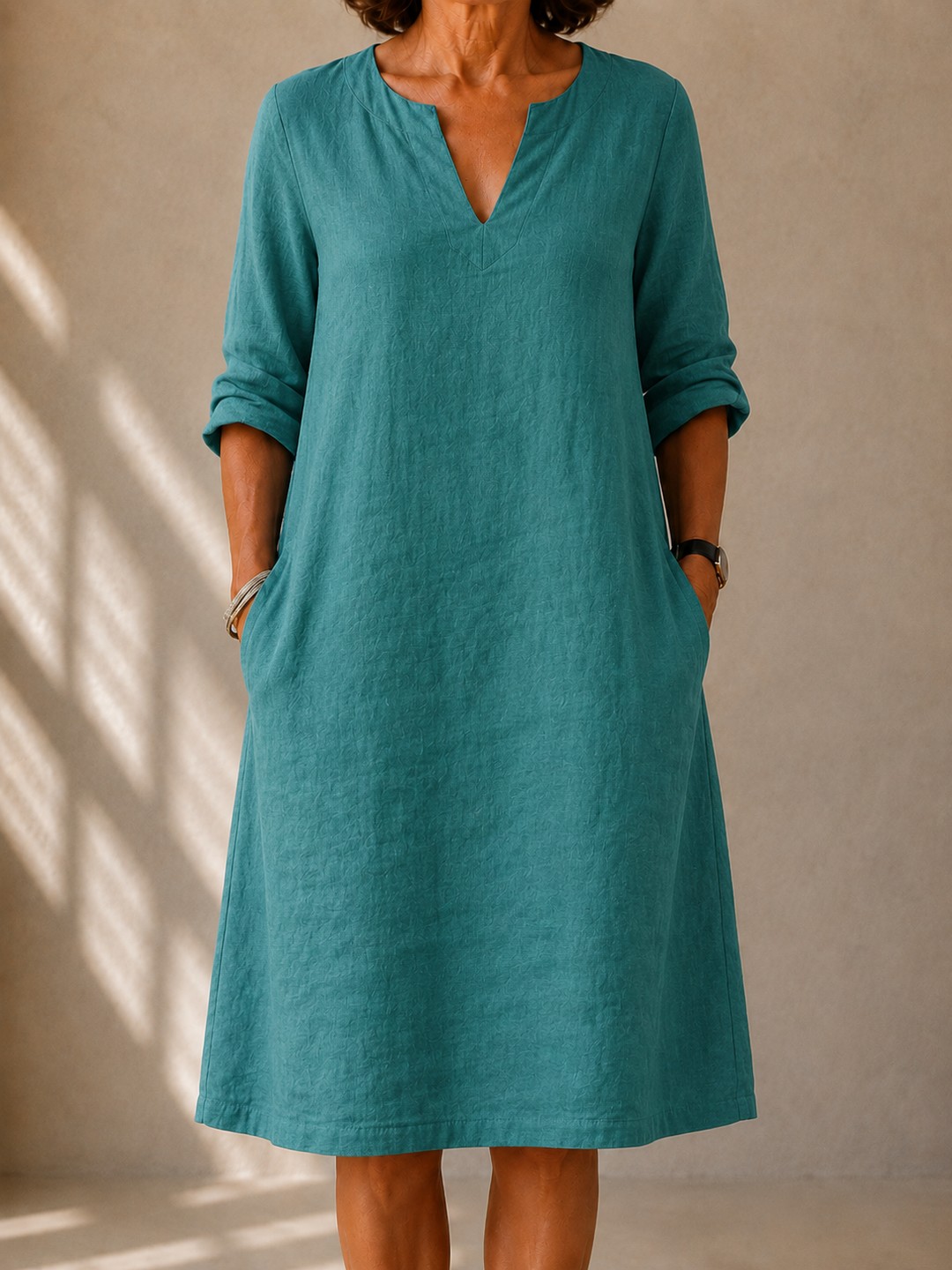 NAEL BERLIN | Fließendes Kleid mit geradem Schnitt Margot